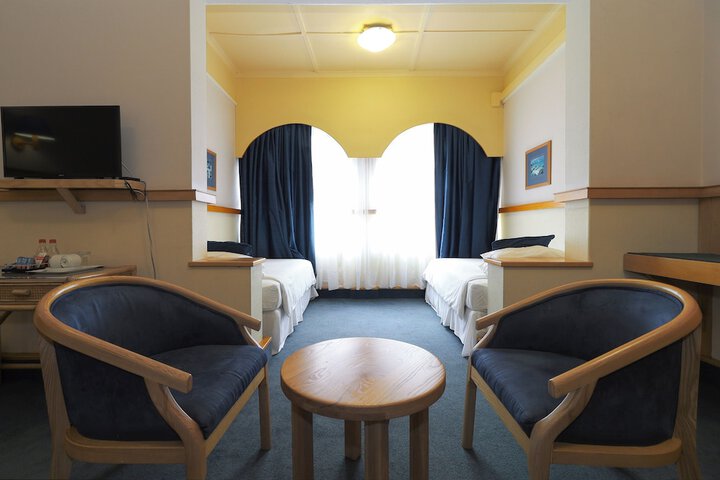 Room 17 of 68