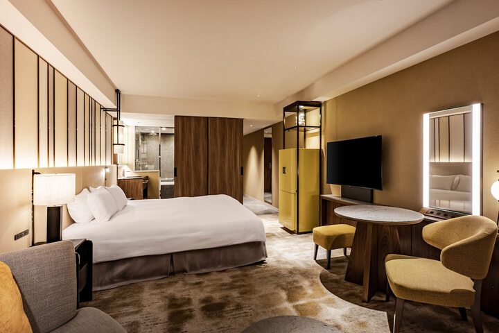 Room 91 of 155