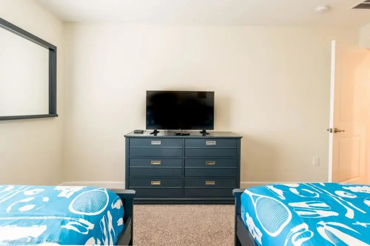 Room 5 of 21