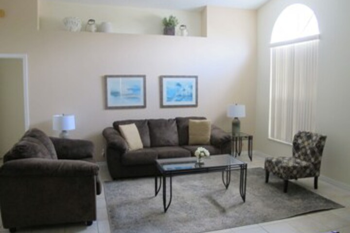 Room 214 of 291