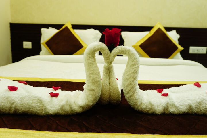 Hotel Golden Laurel Inn