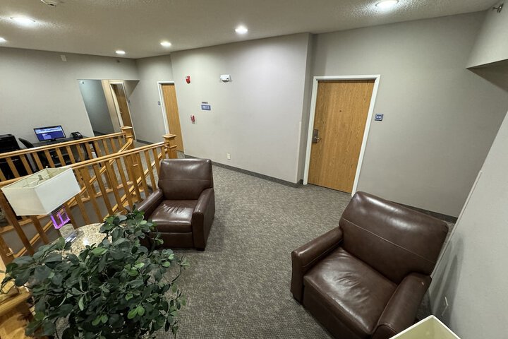 Room 30 of 42