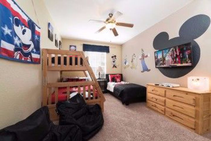 Room 21 of 52