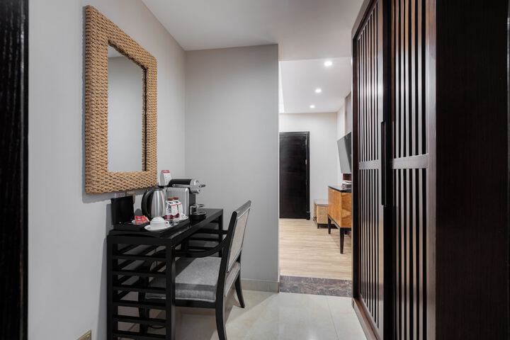 Room 48 of 171