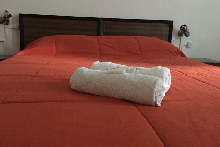 Room 15 of 30