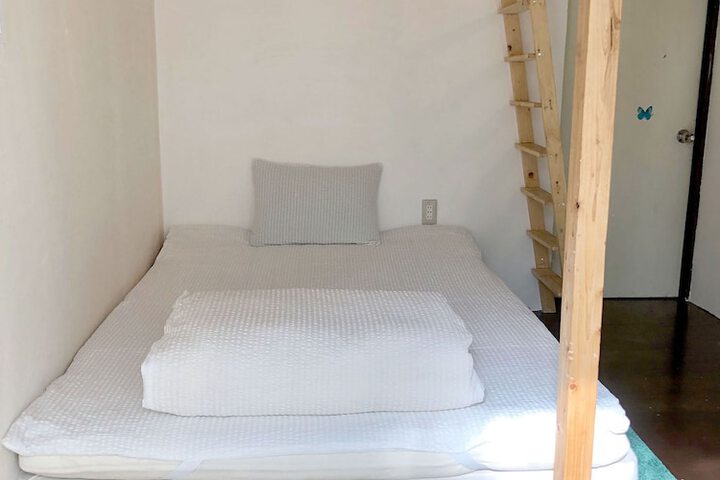Room 18 of 67