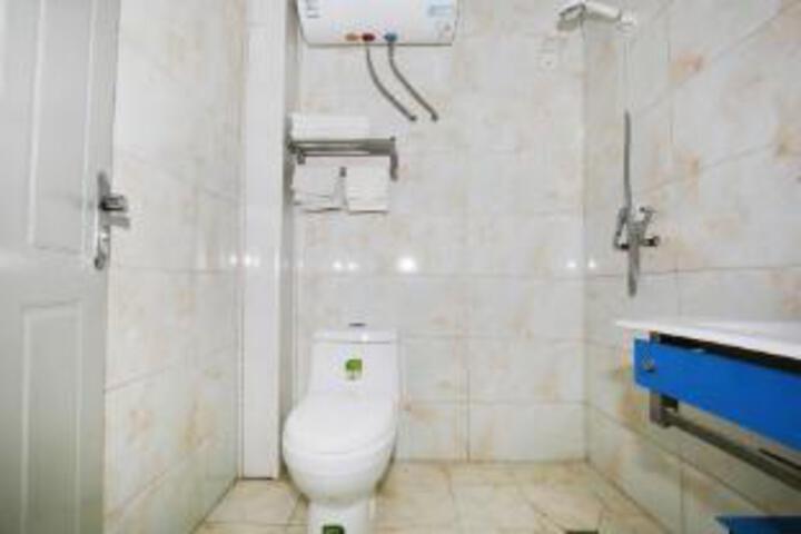 Youjia Hotel