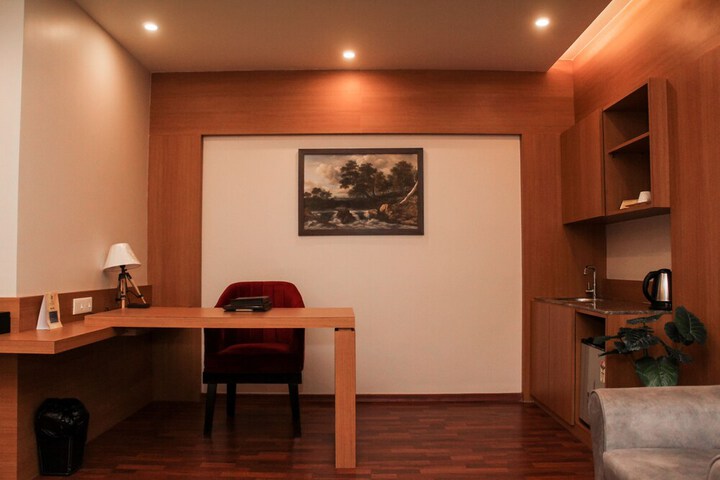 Room 25 of 85