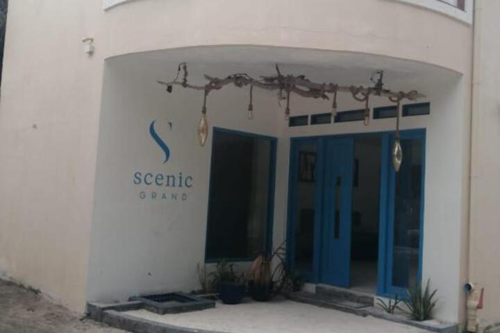 Scenic Grand