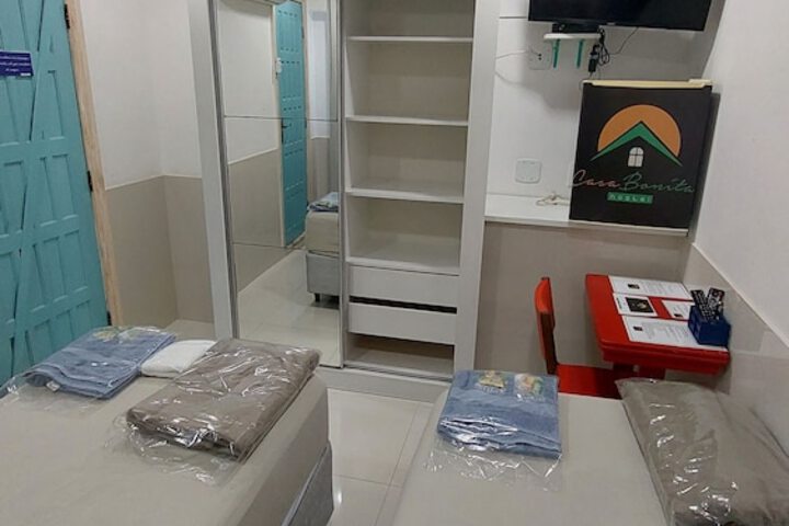 Room 4 of 91