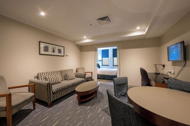 Room 10 of 65
