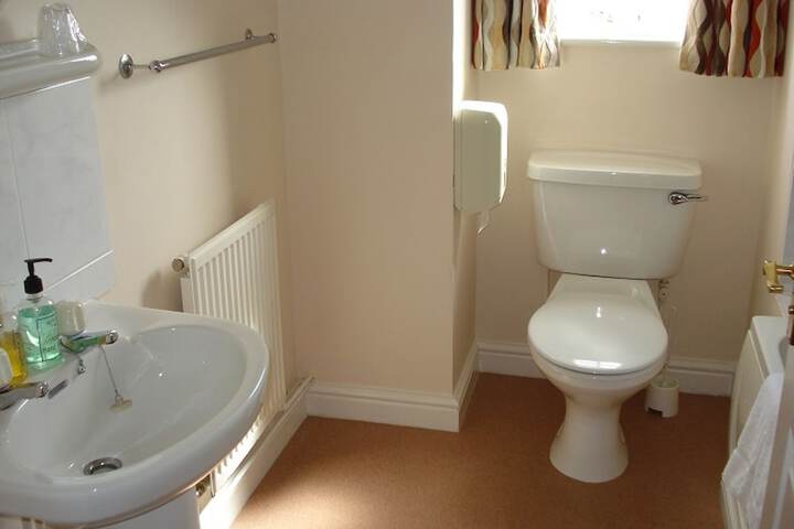 Room 15 of 24