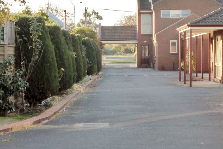 Property Grounds 68 of 75