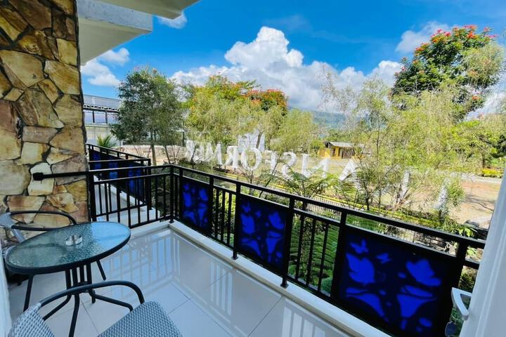 Terrace/Patio 18 of 36