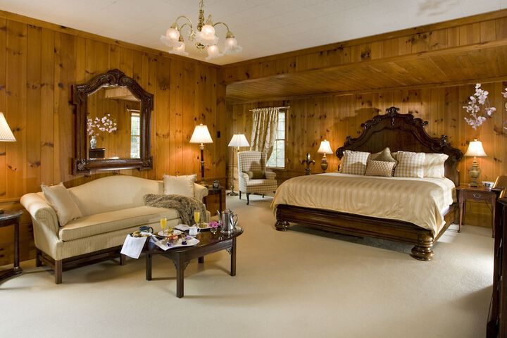 Room 12 of 67