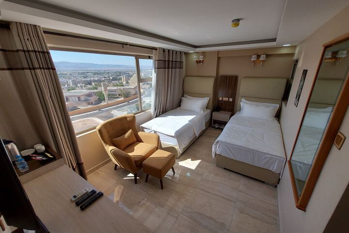 Room 9 of 55