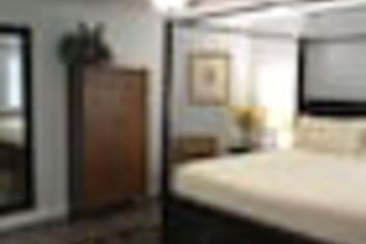 Room 107 of 267