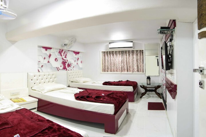 Room 17 of 73