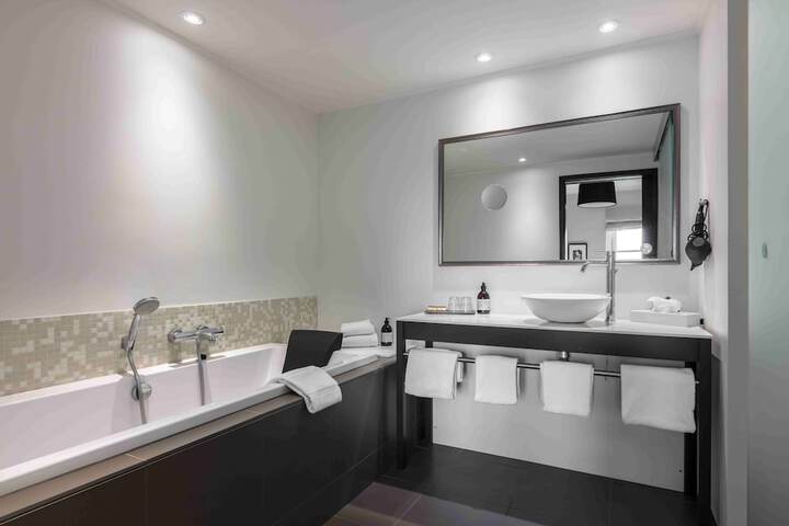 Bath Interior