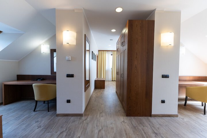 Room 26 of 138