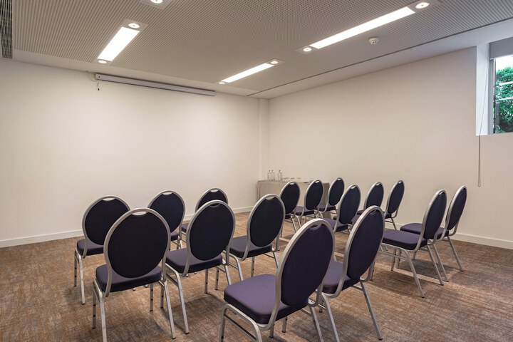 Meeting 190 of 220