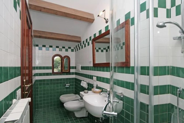 Bathroom Interior Photo