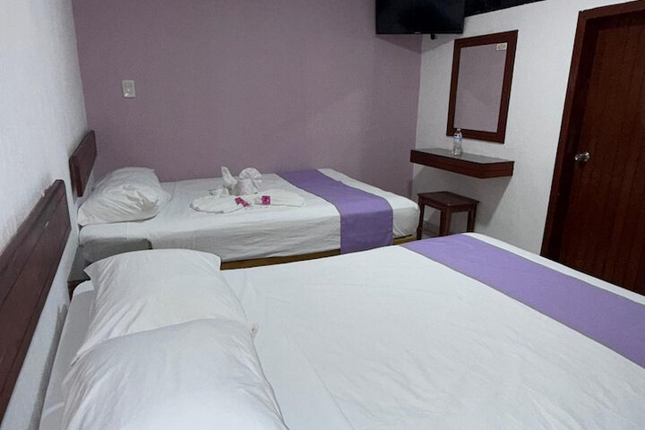 Room 4 of 6