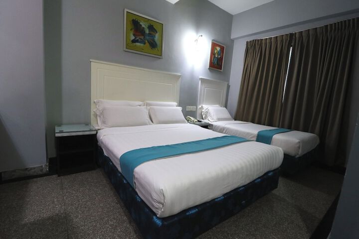 Room 45 of 61