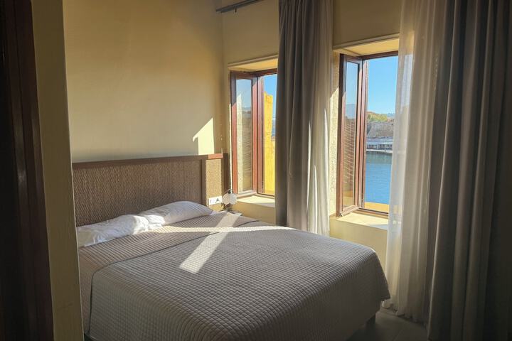 Room 116 of 129