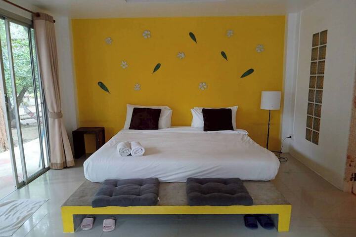 Room 36 of 75