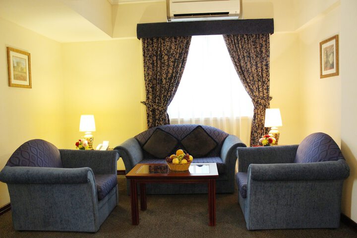 Room 4 of 21