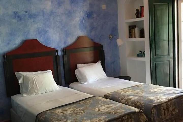 Room 15 of 63