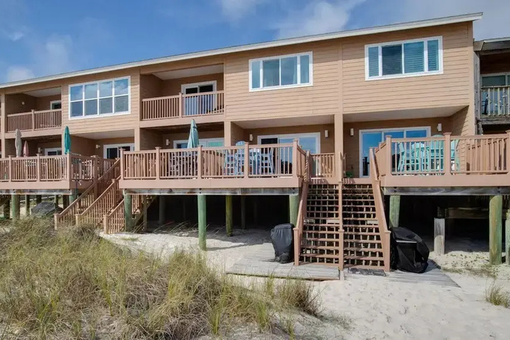 Surfside 5 by Blueswell