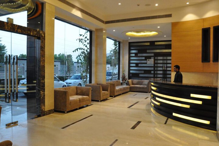 Hotel Interior 4 of 51