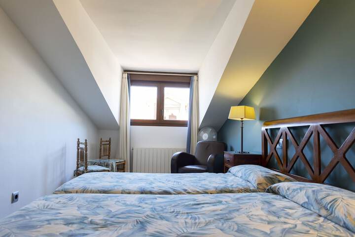 Room 4 of 69
