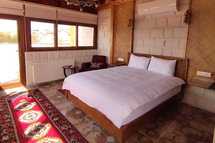 Room 38 of 78