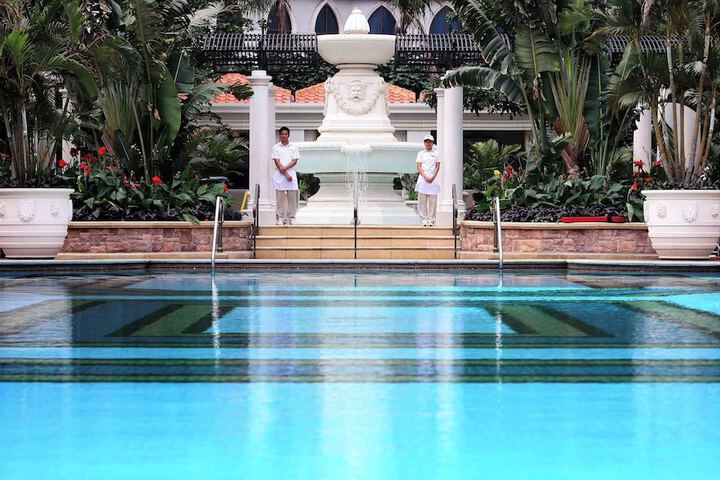 Pools & Facilities