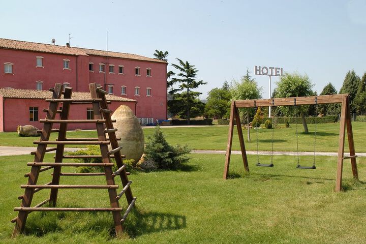 Hotel 36 of 41