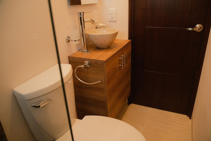 Room 42 of 53