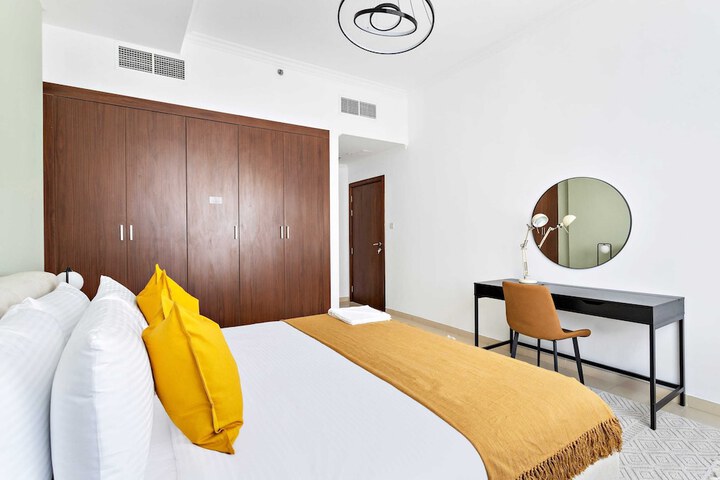 Room 13 of 75
