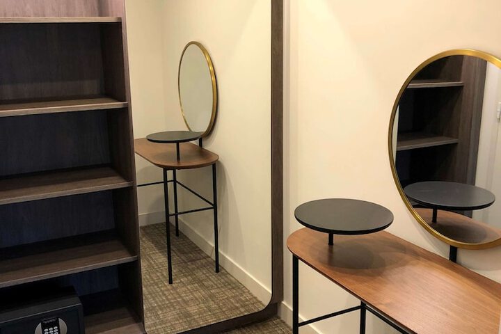 Room 29 of 117