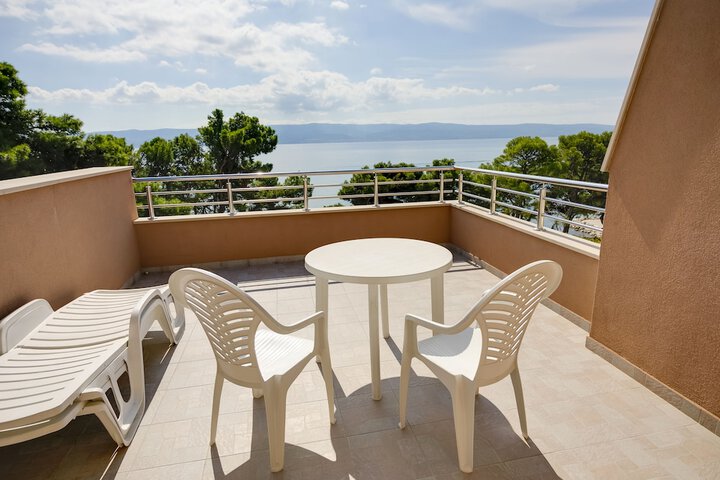 Terrace/Patio 40 of 74