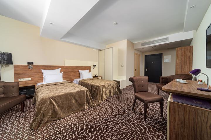 Room 26 of 78