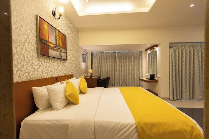 Room 30 of 61