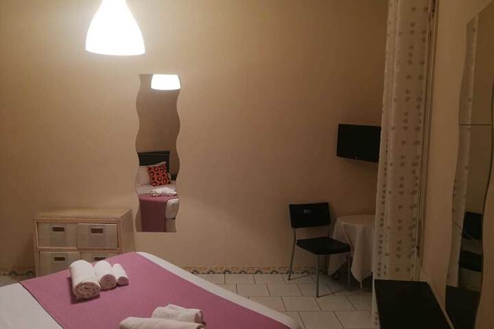 Room 31 of 34