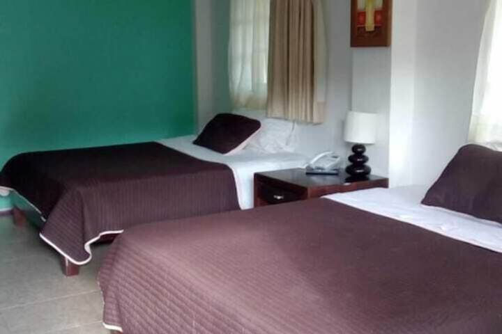 Room 8 of 29