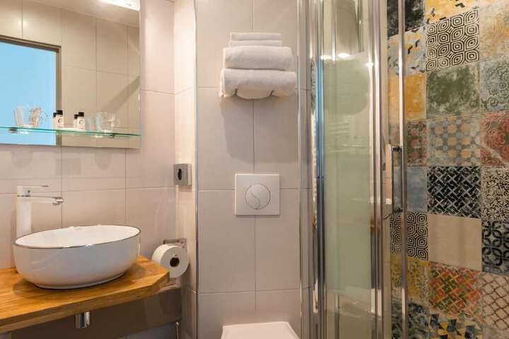 Clean Restrooms