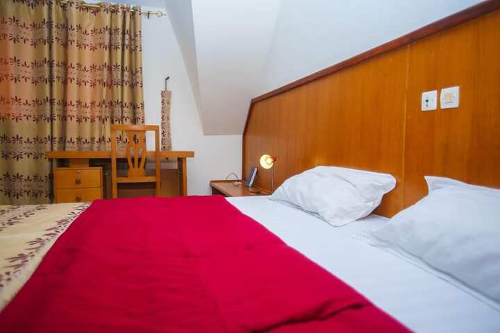 Room 26 of 51