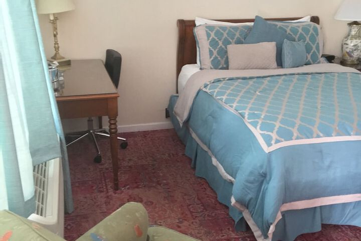 Room 42 of 81