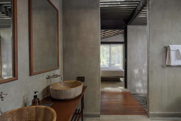 Bath Interior